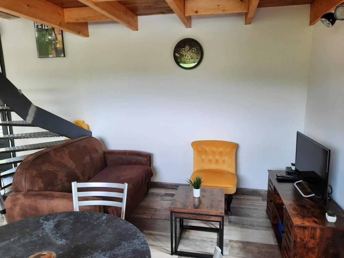 Chalet A L'Oree Du Bois Avec Parking Tournavaux Dış mekan fotoğraf